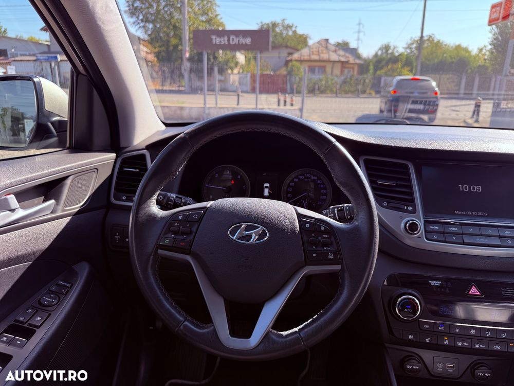 Hyundai Tucson - 25