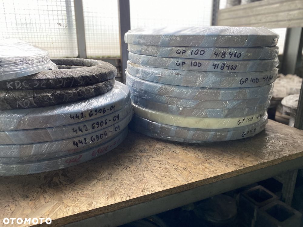 Metso GP100 Pierścień Przeciwpyłowy 418460