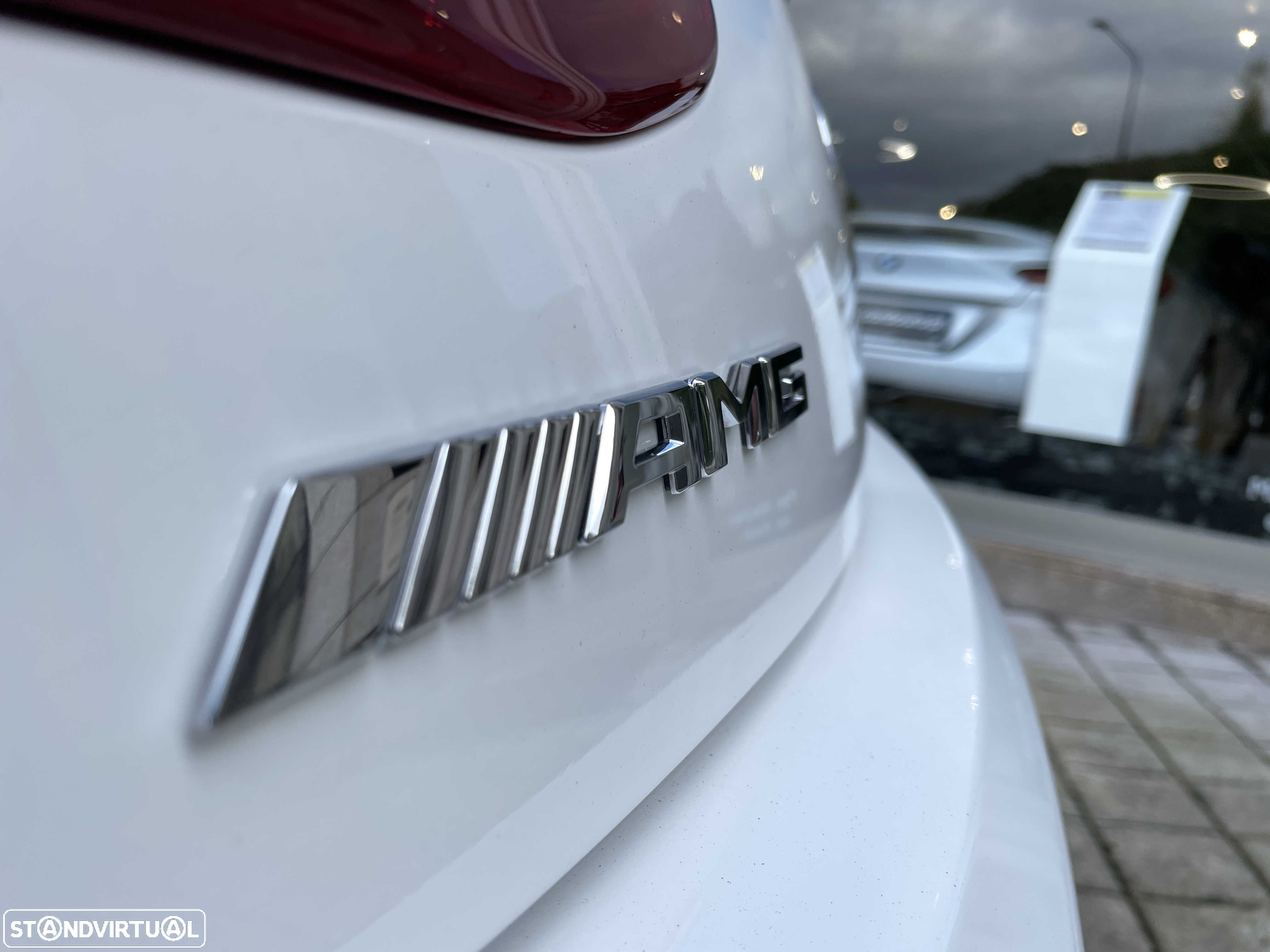 Mercedes-Benz E 53 AMG 4-Matic+ - 8