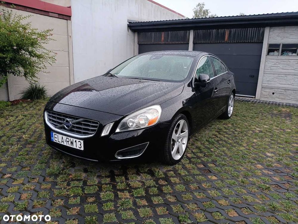 Volvo S60 - 1