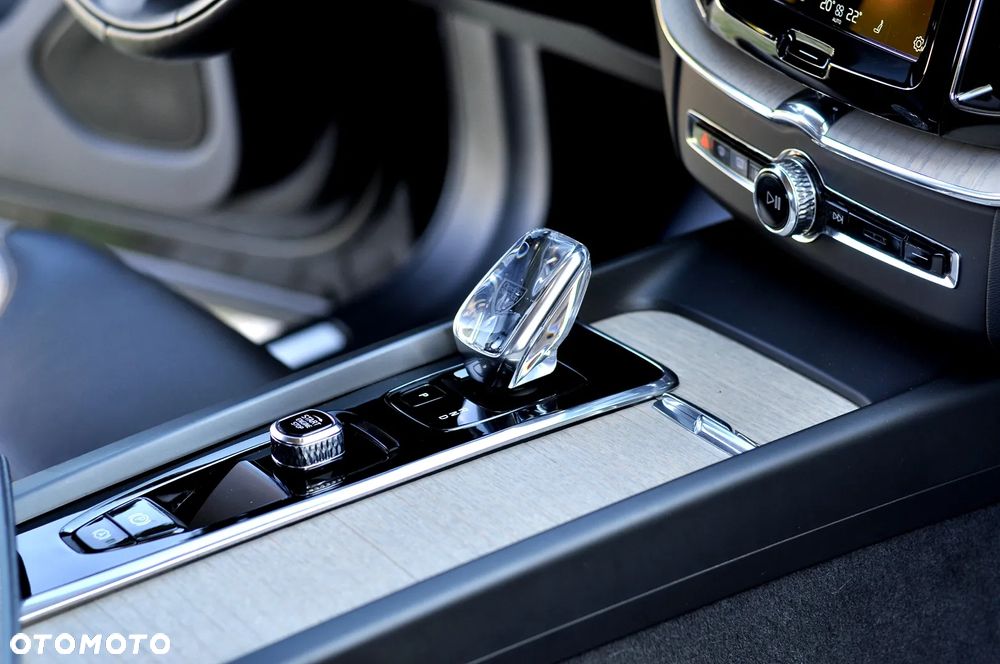 Volvo XC 60 B4 D Geartronic Inscription - 19