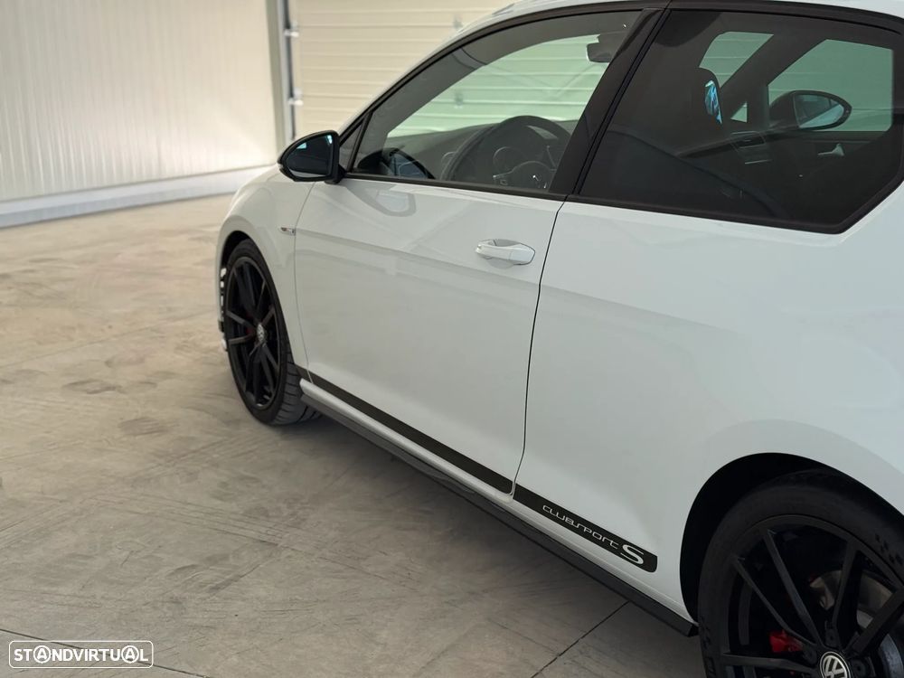 VW Golf GTi Clubsport S - 25