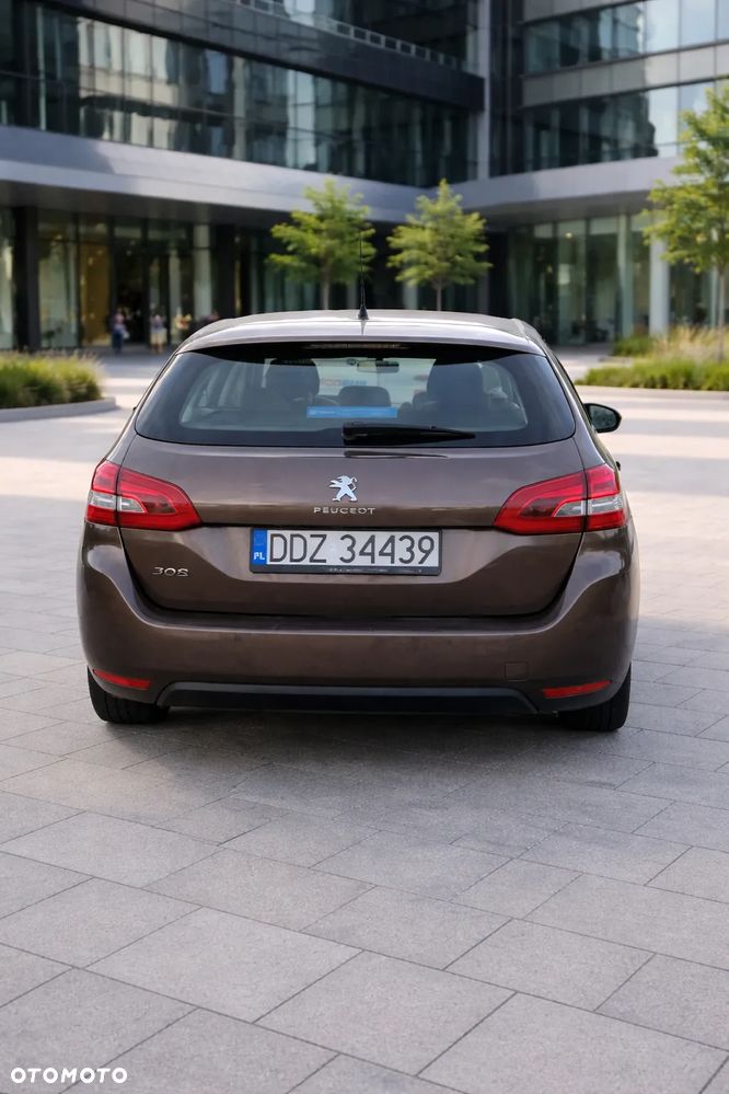 Peugeot 308 - 3