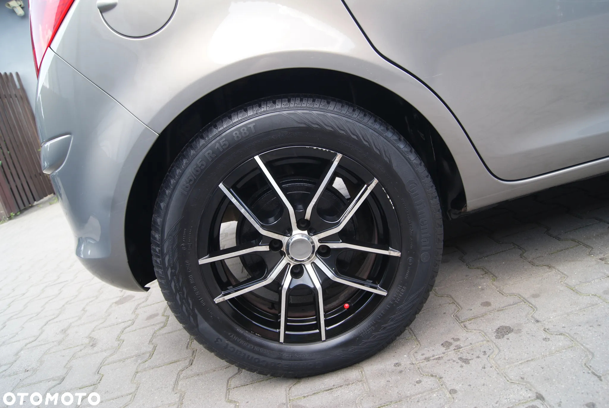 Opel Corsa 1.2 16V Enjoy - 28