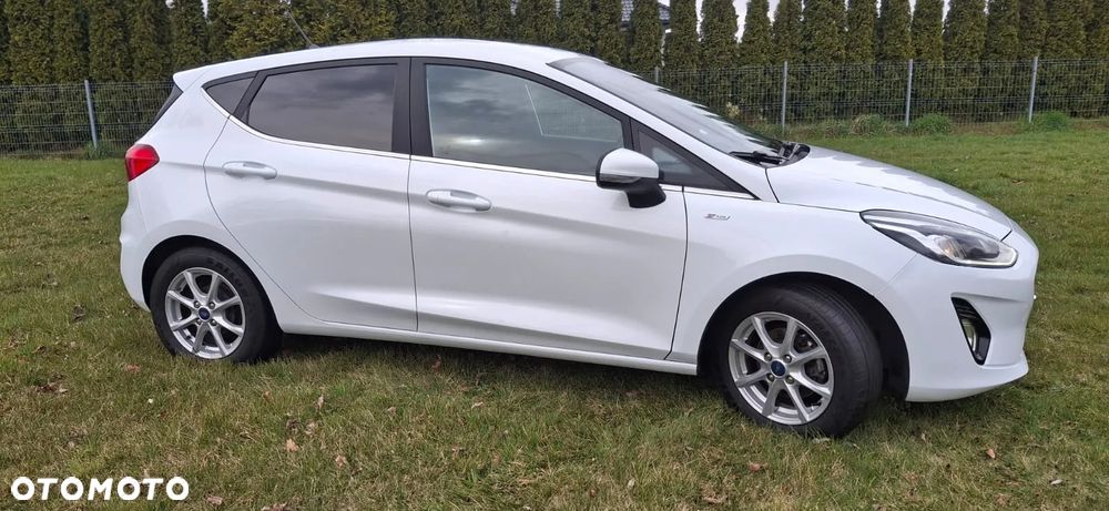 Ford Fiesta - 9