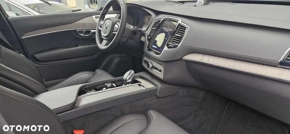 Volvo XC 90 T8 AWD Plug-In Hybrid Ultimate Bright 7os - 11