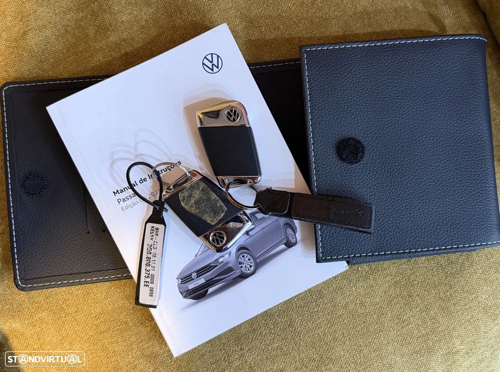 VW Passat 2.0 TDI Highline - 34