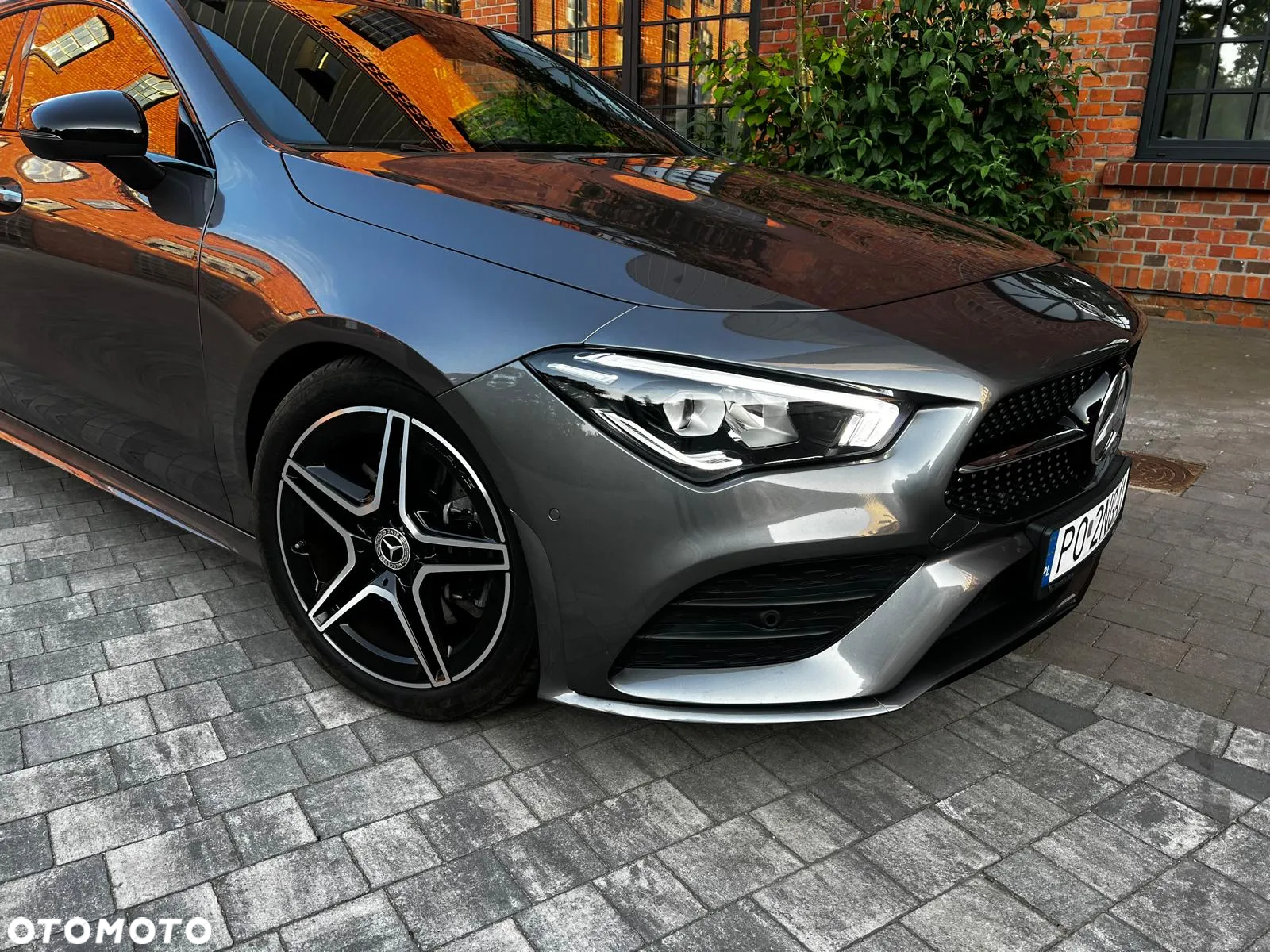 Mercedes-Benz CLA 200 AMG Line 7G-DCT - 2