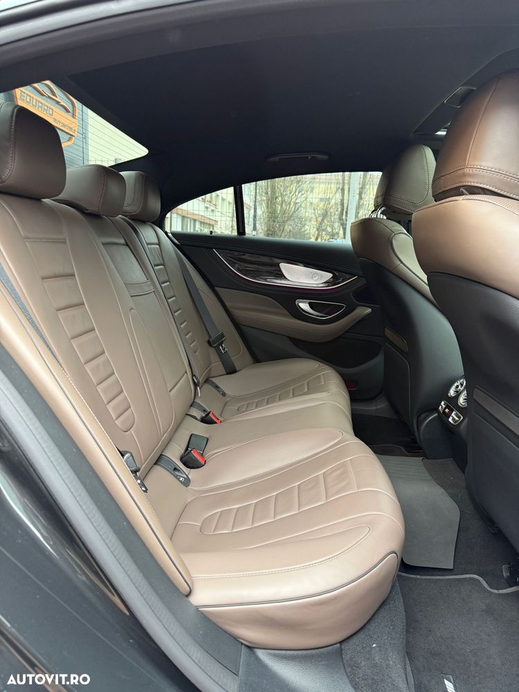 Mercedes-Benz CLS 300 d 4Matic 9G-TRONIC AMG Line - 15