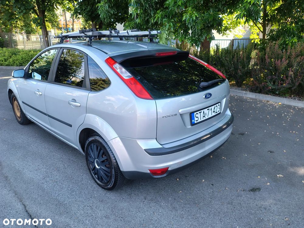 Ford Focus 1.8 TDCi Trend - 4