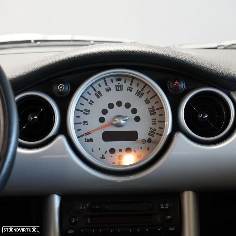 MINI 3 Portas One 1.6 - 17