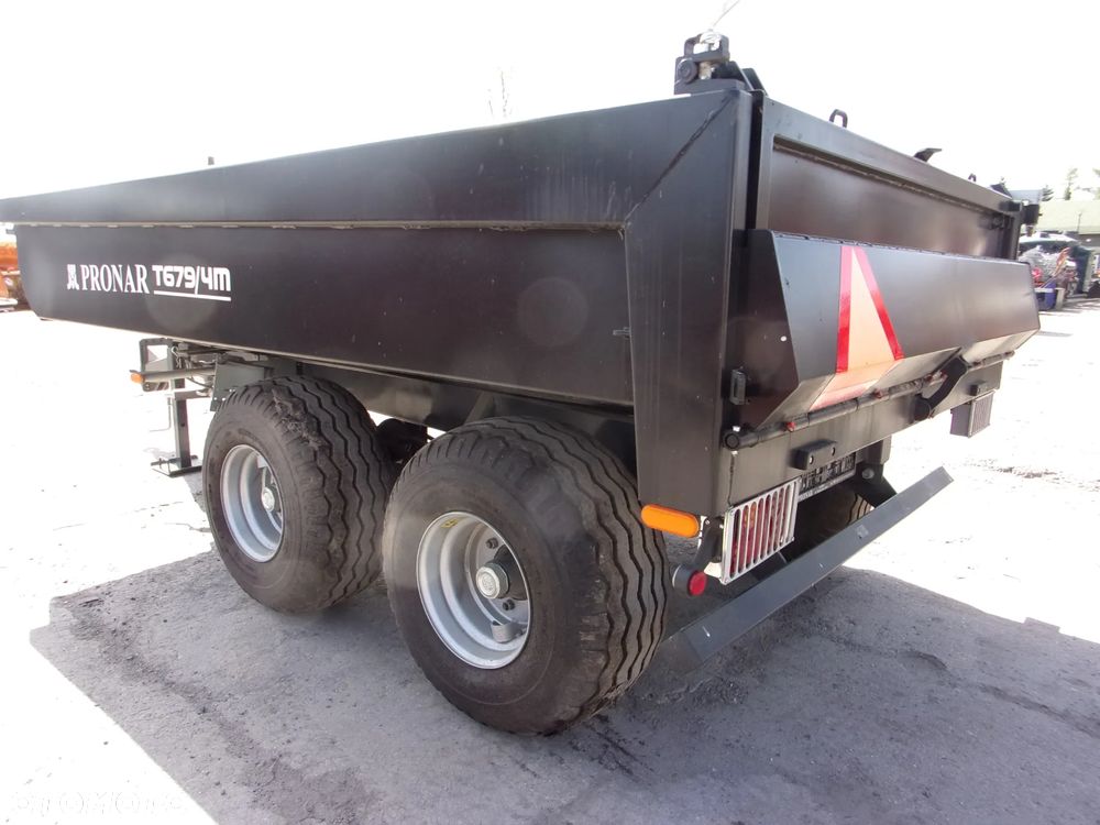 Pronar Przyczepa budowlana-skorupowa PRONAR T-679/2-12t, T679/3-10t, T679/4M-8,5t, T679/4MN-8,5t- Ursus T-041 - ładowność 7-ton, Kellfri 23-D60 - 6-ton, Kellfri 23-D90 - 9-ton - 23