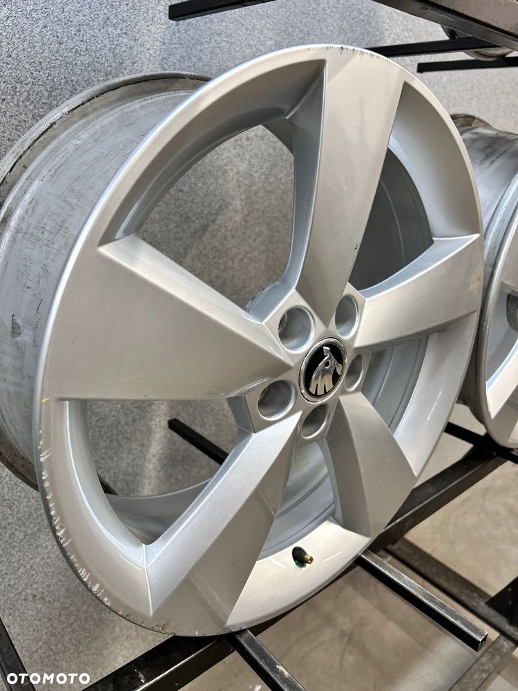 4 FELGI ALU. SKODA FABIA RS, RAPID 17'' 7J ET46 - 10