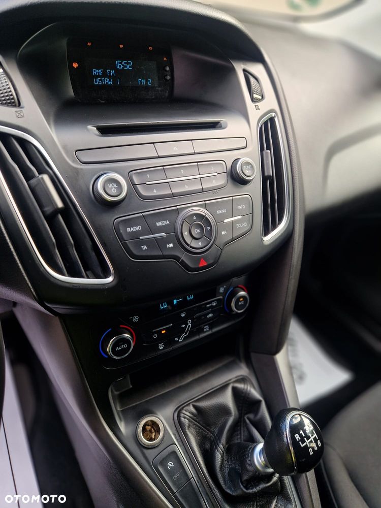 Ford Focus - 19