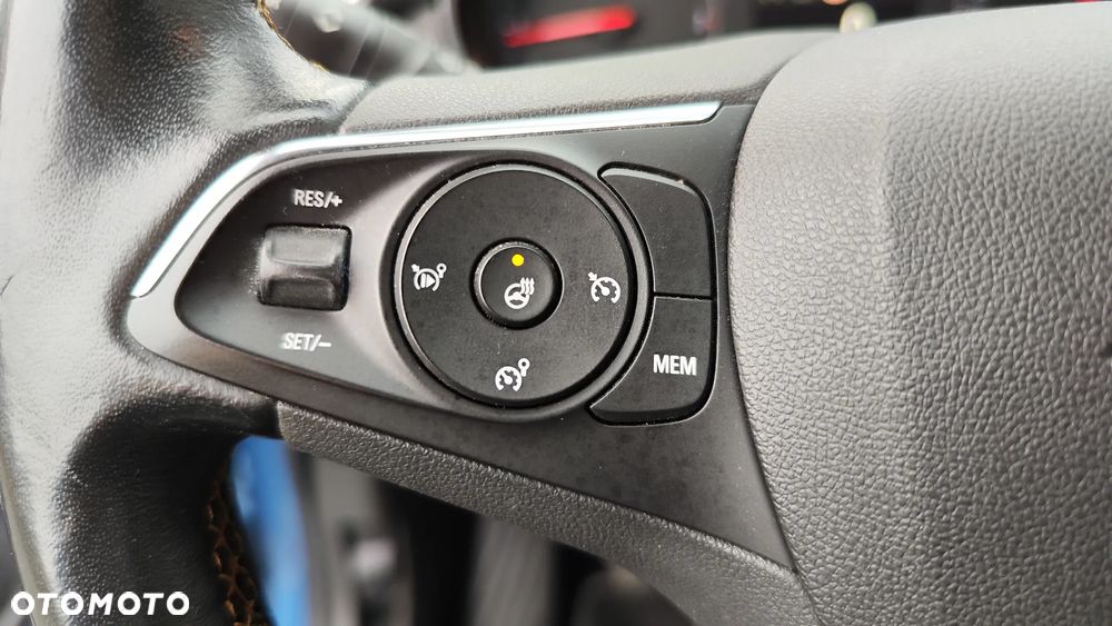 Opel Crossland X 1.2 Start/Stop Innovation - 32