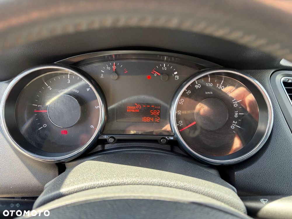 Peugeot 3008 1.6 HDi Trendy - 19