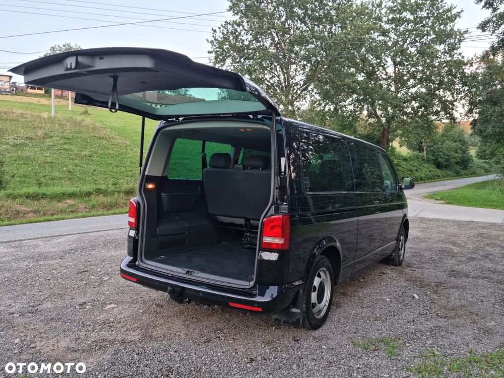 Volkswagen Caravelle - 7