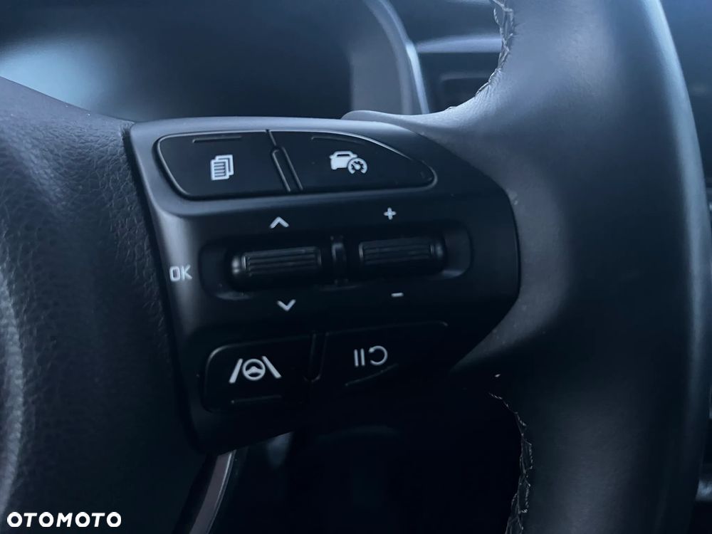 Kia Stonic 1.0 T-GDI L Business Line DCT - 24