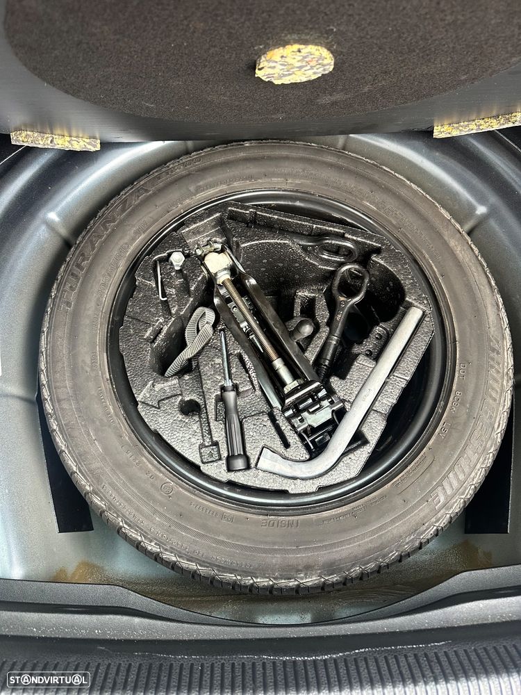 VW Golf Variant 2.0 TDi Confortline DSG - 17