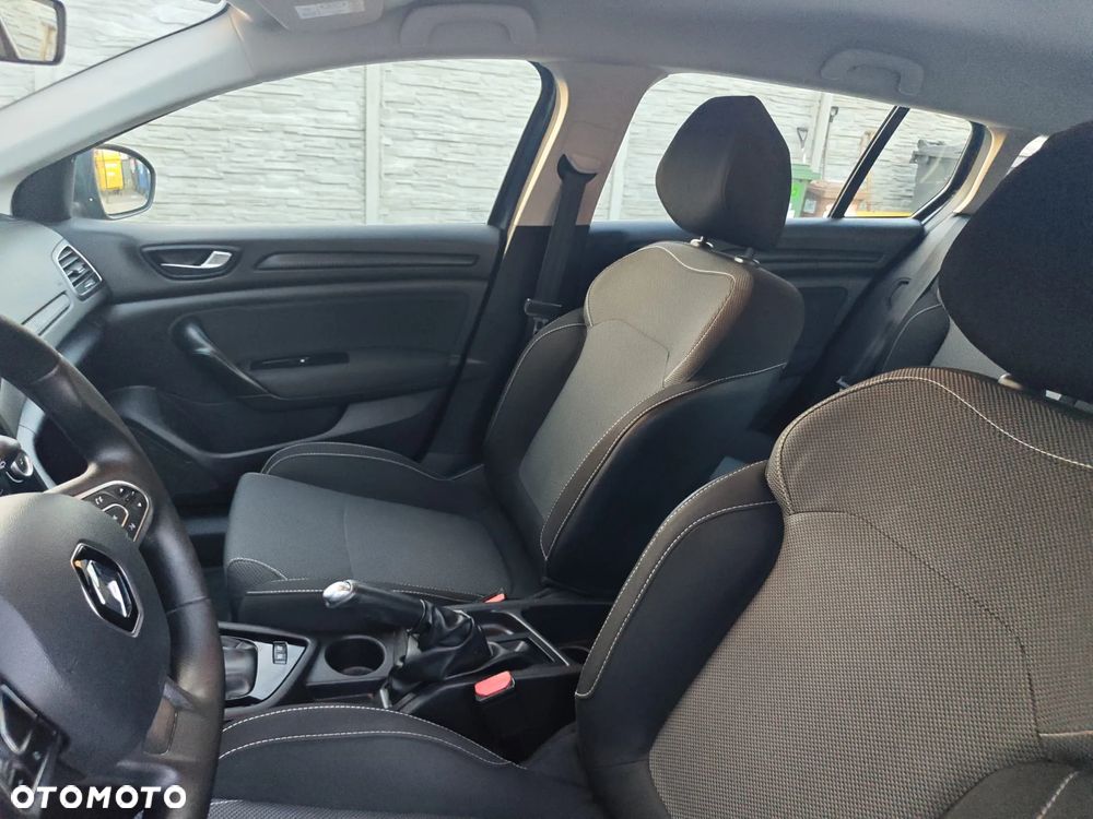 Renault Megane TCe 115 GPF LIMITED - 27