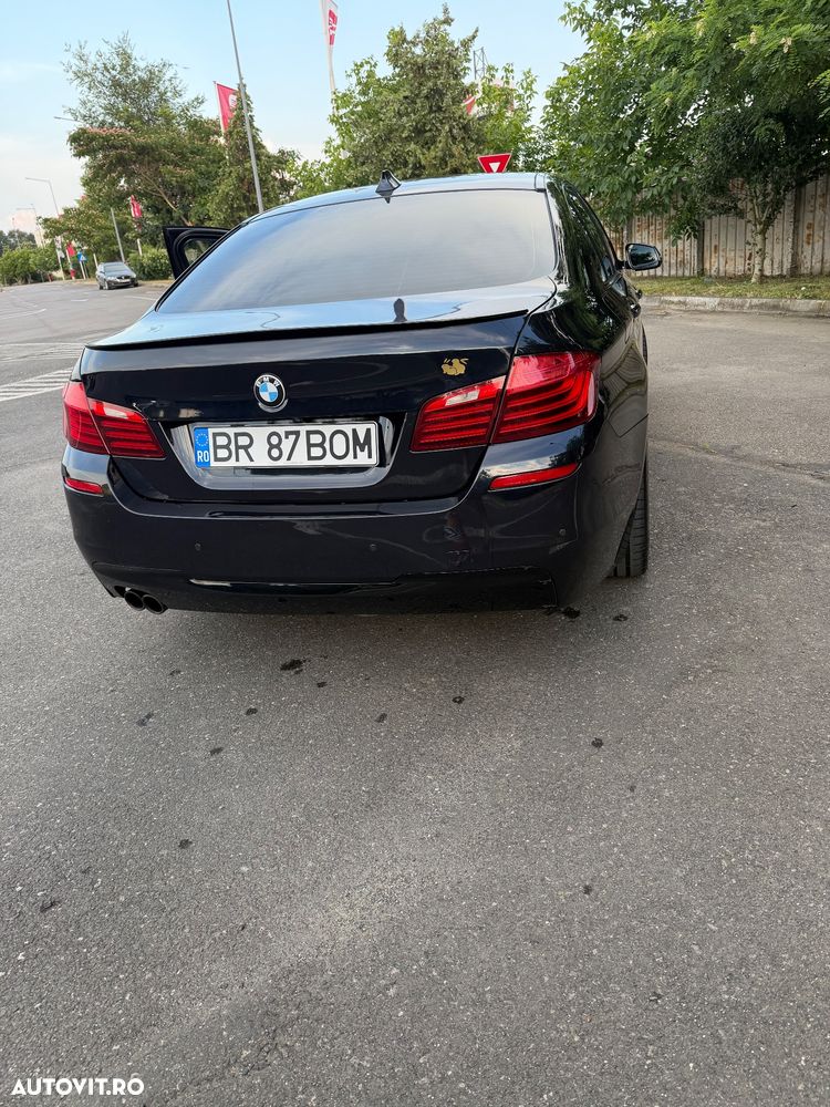 BMW Seria 5 530d xDrive - 4