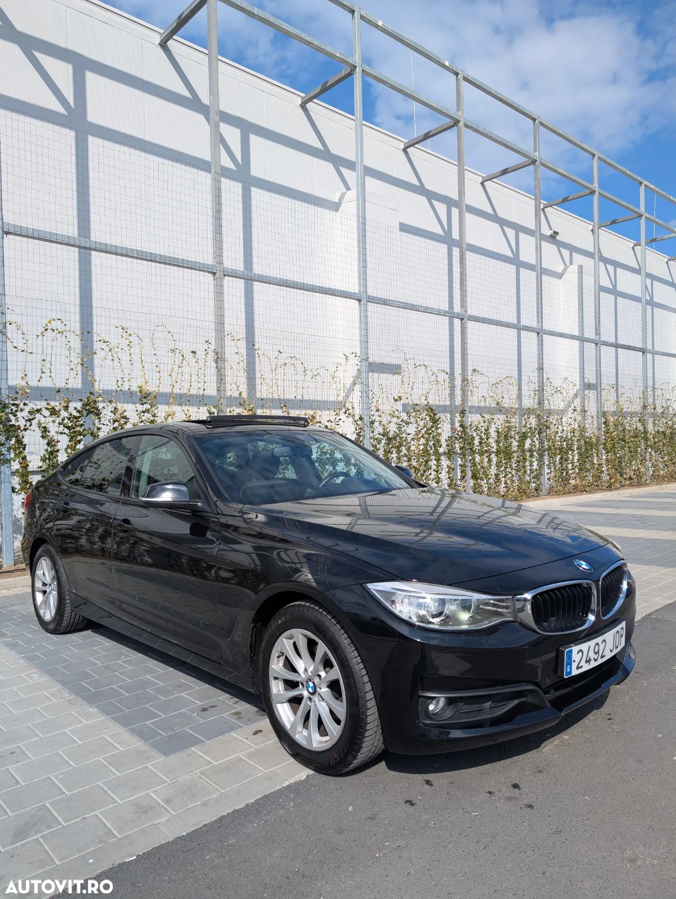 BMW Seria 3 320d xDrive GT Aut. - 1