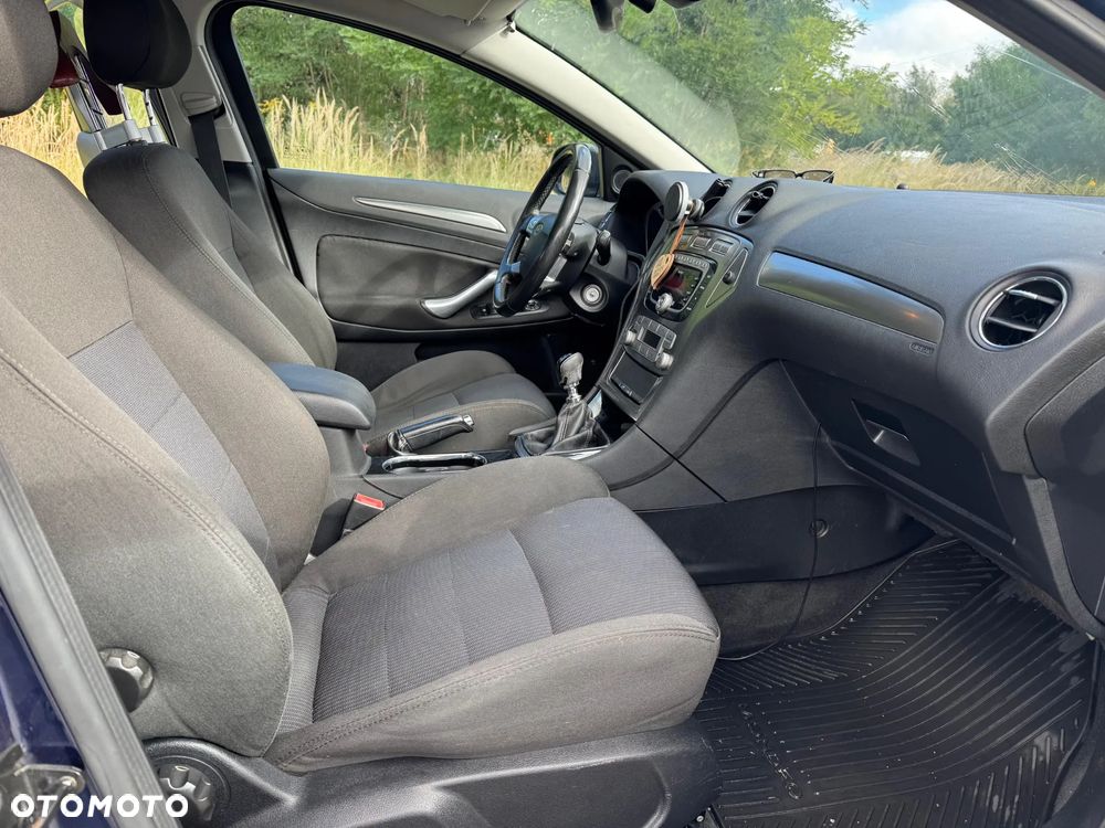 Ford Mondeo 2.0 TDCi Titanium - 13