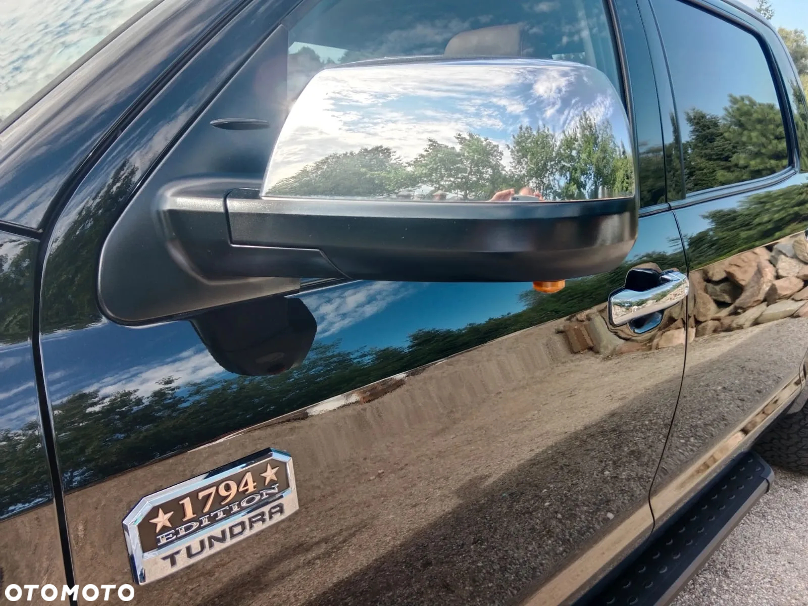 Toyota Tundra - 12
