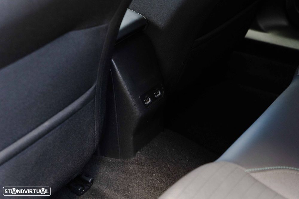 Peugeot 2008 1.5 BlueHDi Allure - 15