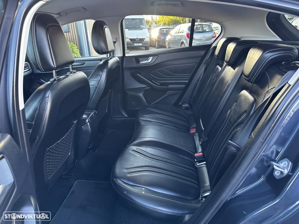 Ford Focus 2.0 TDCi EcoBlue Vignale - 49
