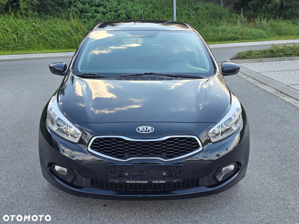 Kia Ceed - 6