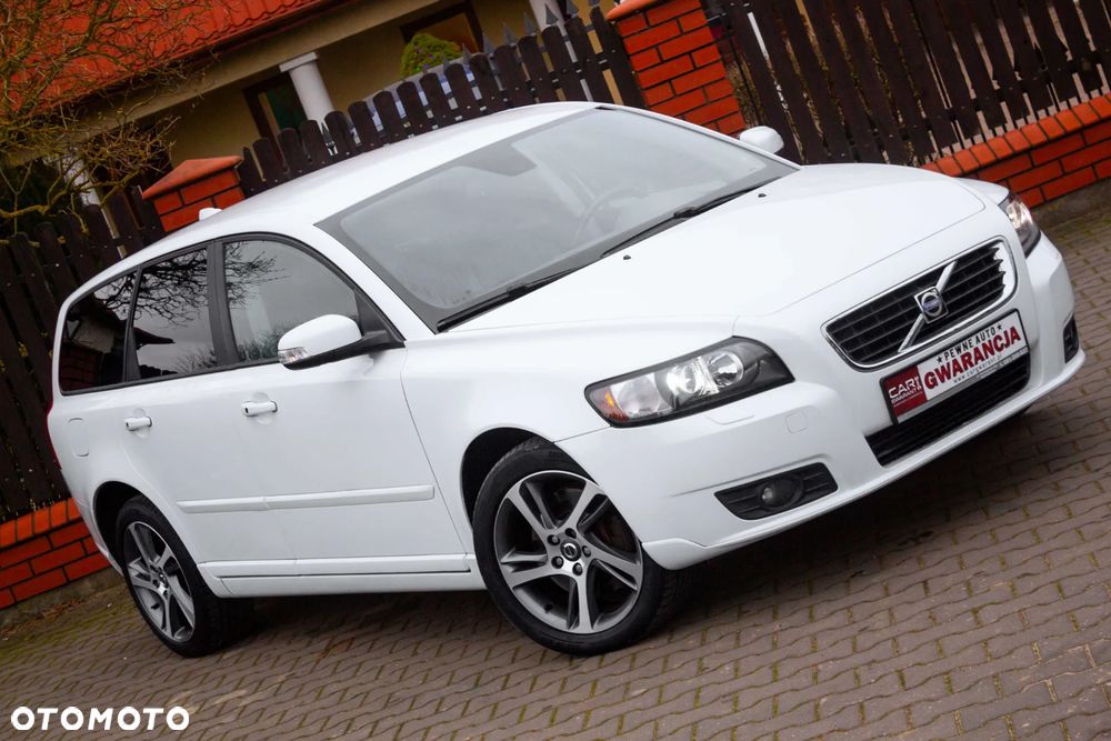 Volvo V50 T5 Summum AWD - 3