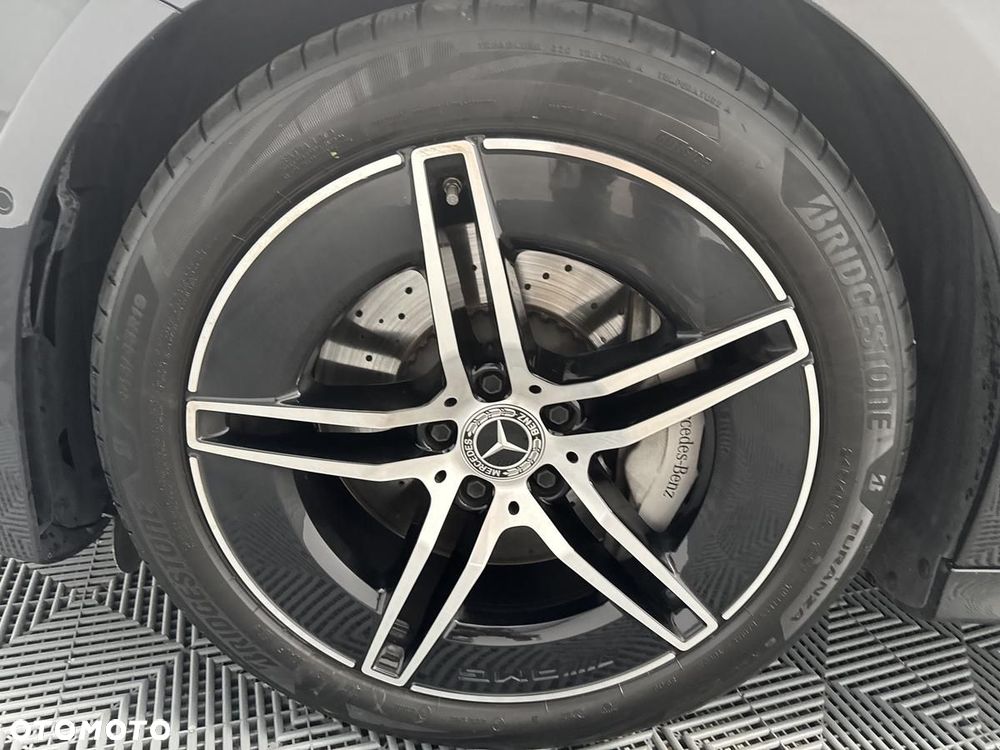 Mercedes-Benz Klasa E 220 d mHEV 4-Matic AMG 9G-Tronic - 10