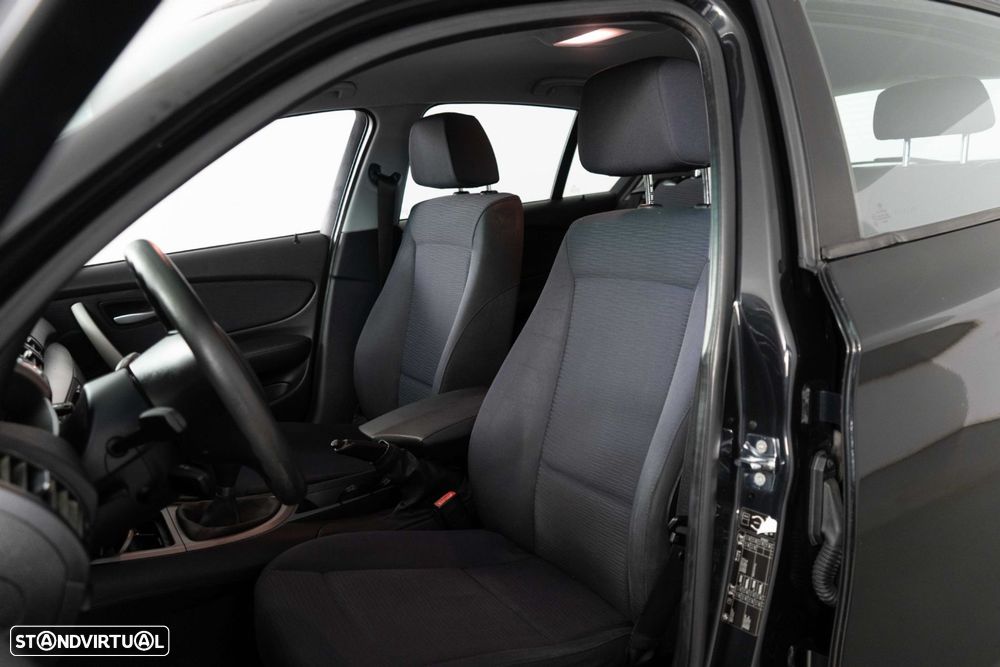 BMW 118 d Line Urban - 10