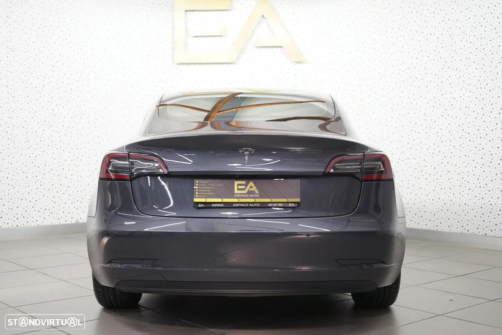 Tesla Model 3 Standard Range Plus RWD - 5