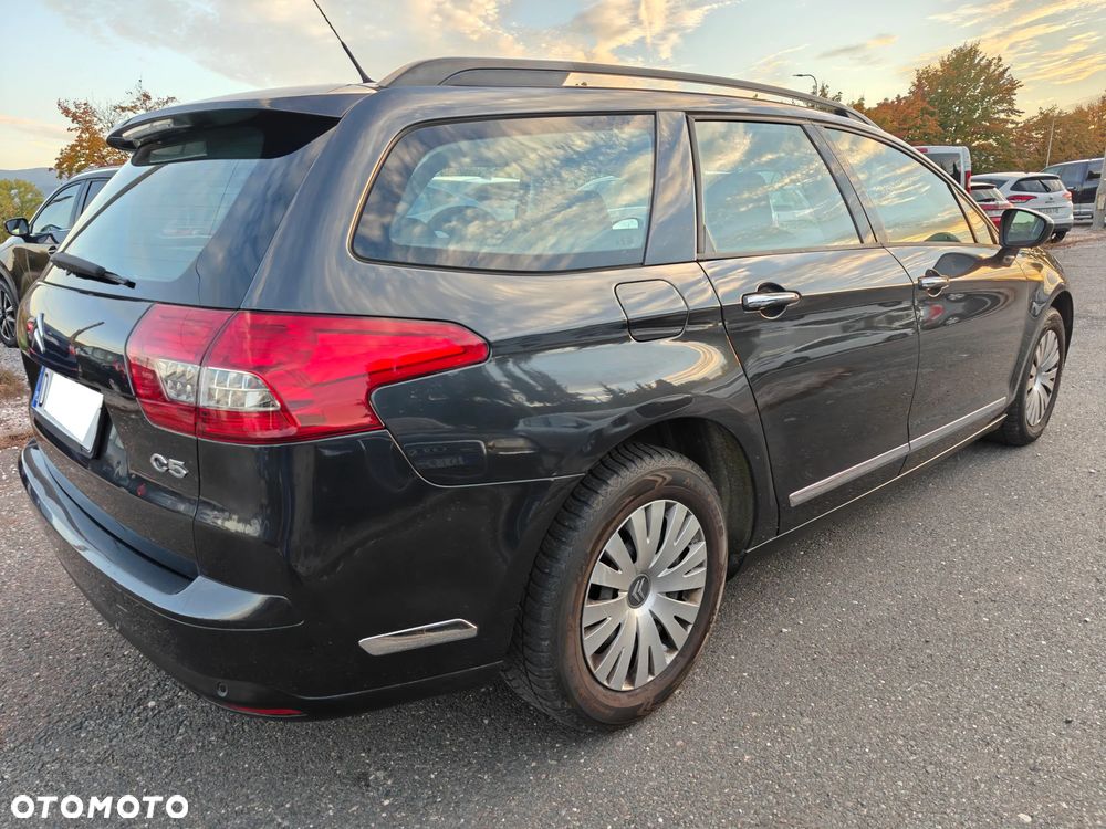 Citroen C5 2011 photo 2