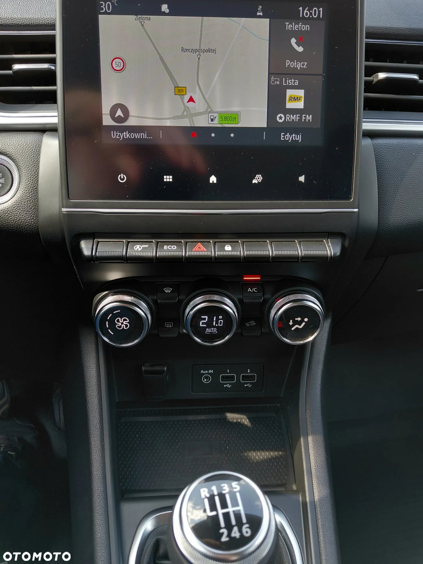 Renault Captur 1.0 TCe Techno - 24