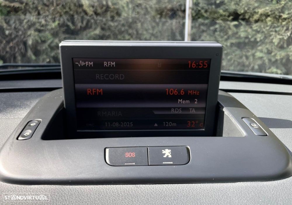 Peugeot 5008 1.6 E-HDi 7L Allure 2-Tronic - 12