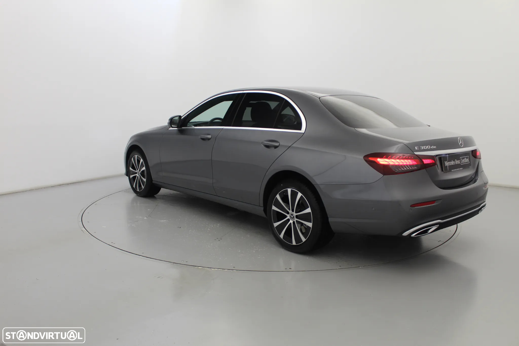 Mercedes-Benz E 300 de Avantgarde - 7
