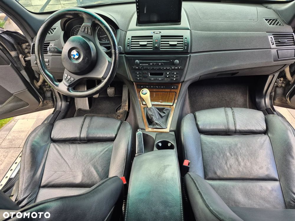 BMW X3 2.5i - 20