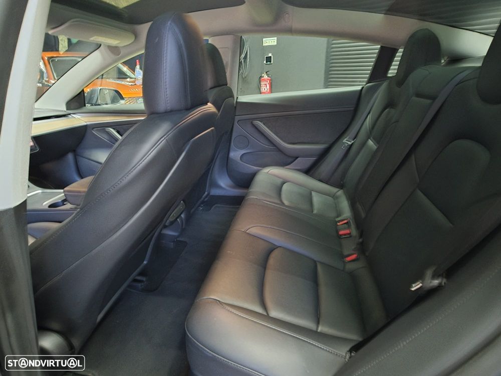 Tesla Model 3 Long Range Tração Integral - 16