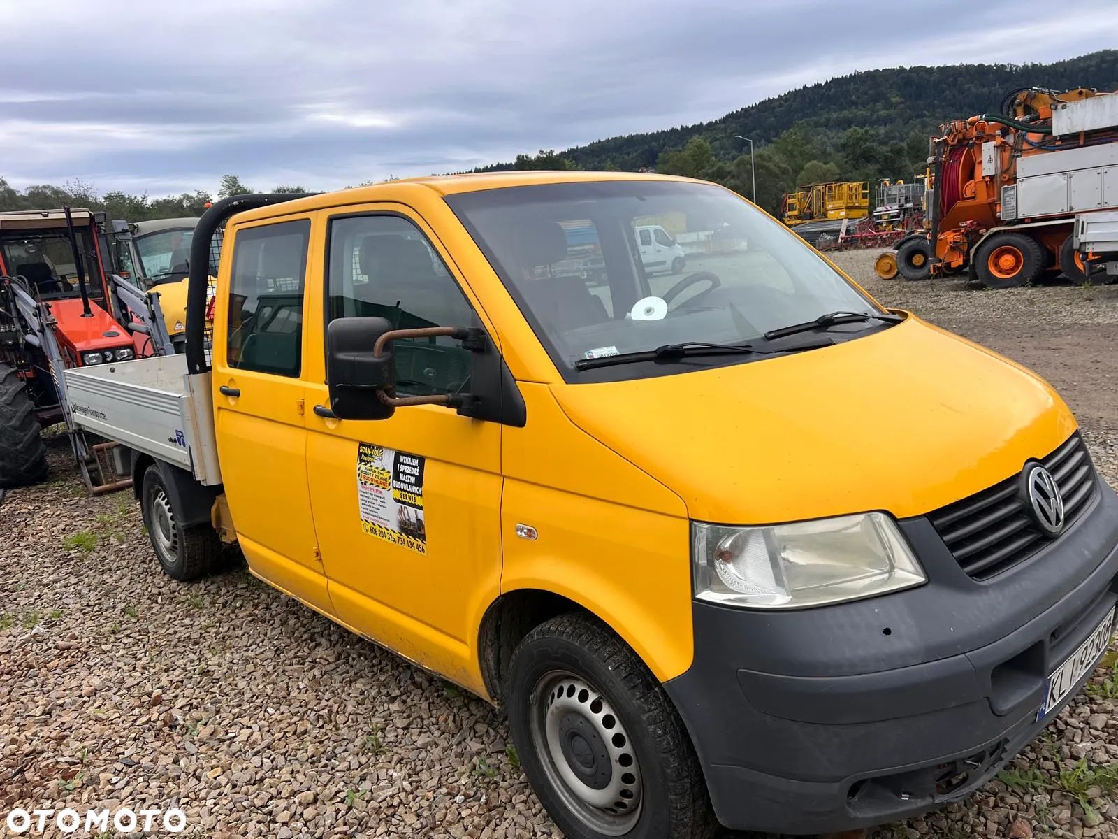 Volkswagen Transporter - 1