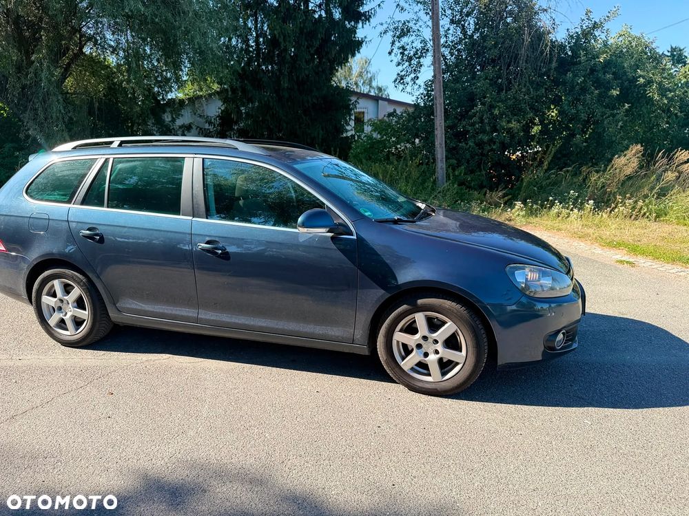 Volkswagen Golf 1.6 TDI DPF BlueMotion Technology move - 3