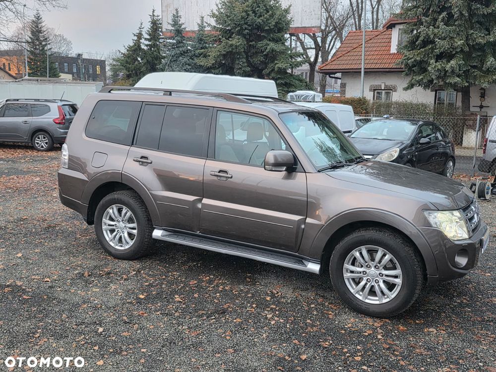 Mitsubishi Pajero 3.2 DID Instyle - 7