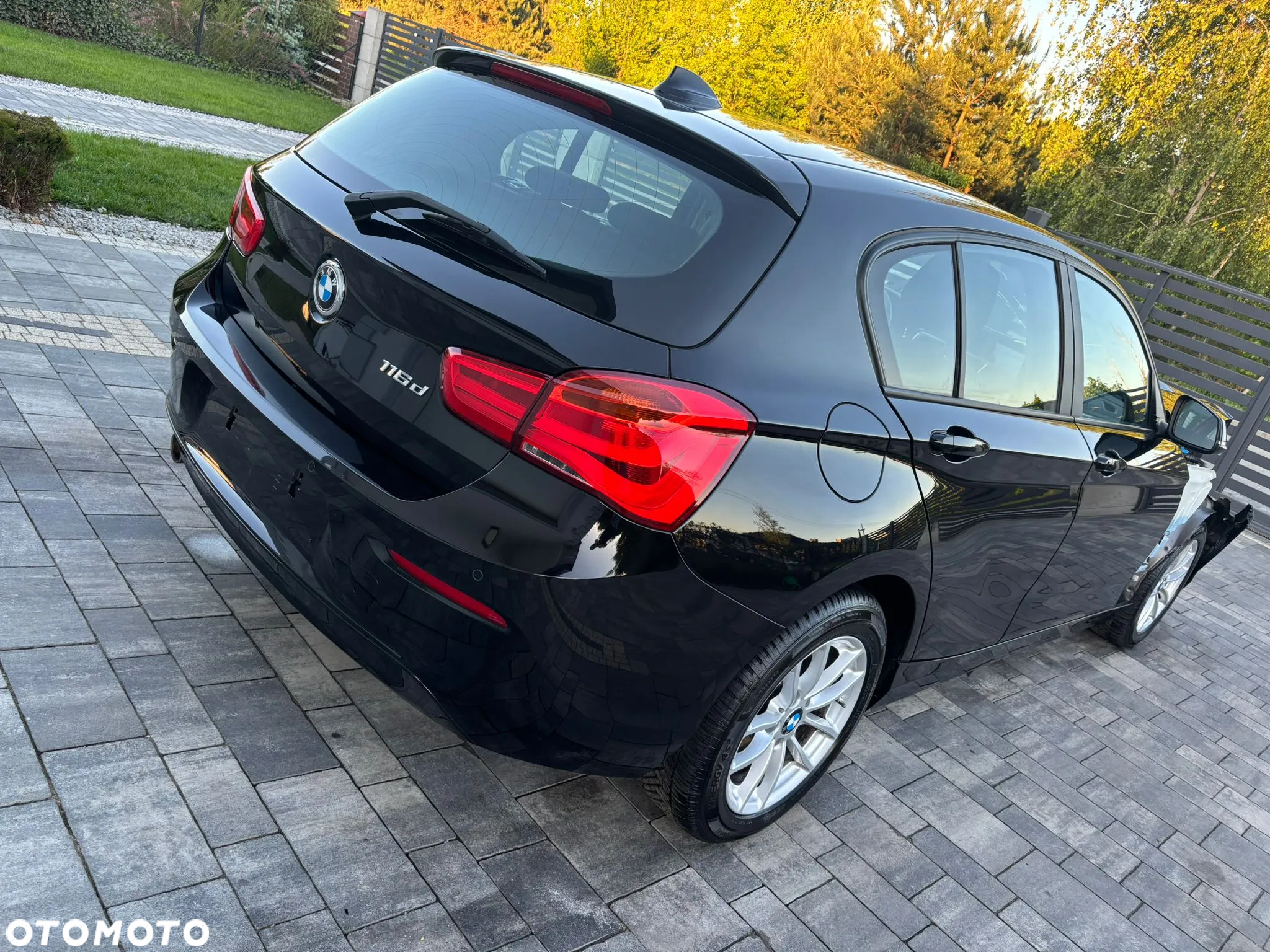 BMW Seria 1 116d EfficientDynamics Urban Line - 32