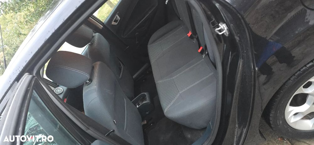 Ford Fiesta - 3