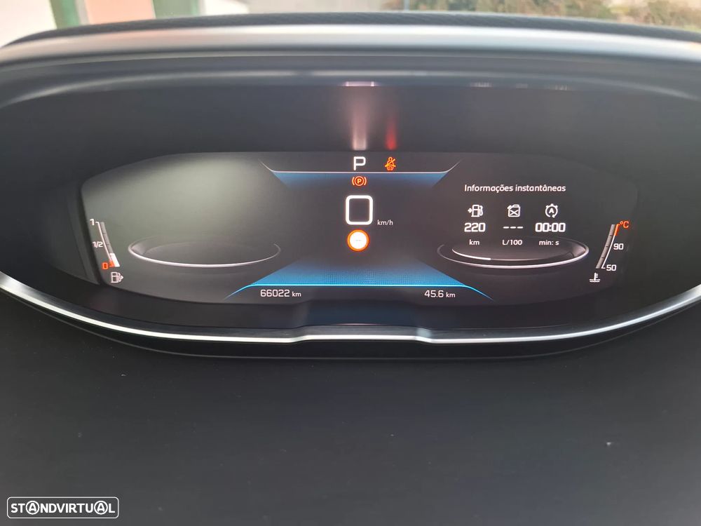 Peugeot 3008 1.2 PureTech Allure EAT8 - 12