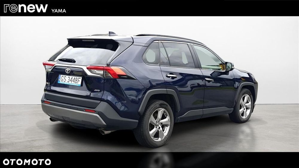 Toyota RAV4 - 5