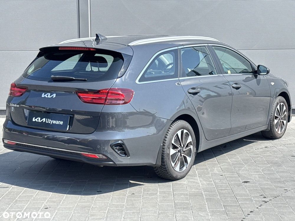 Kia Ceed 1.5 T-GDI M DCT - 9