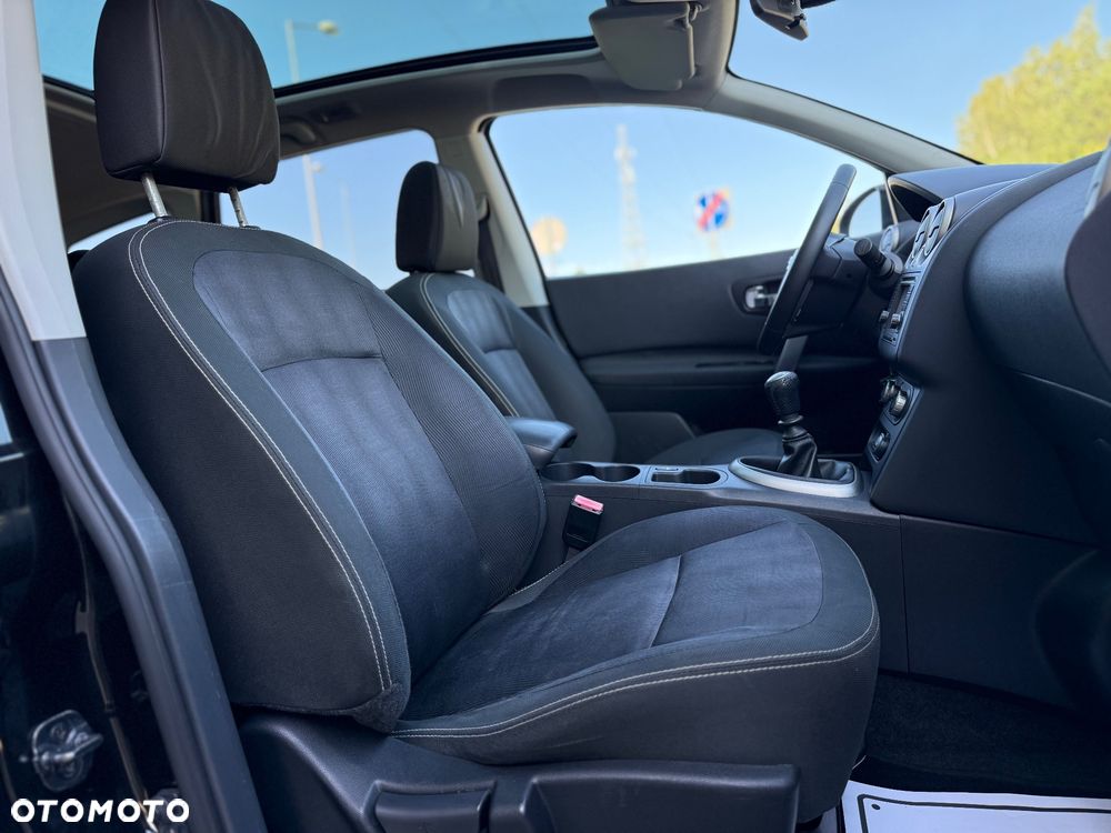 Nissan Qashqai+2 - 21